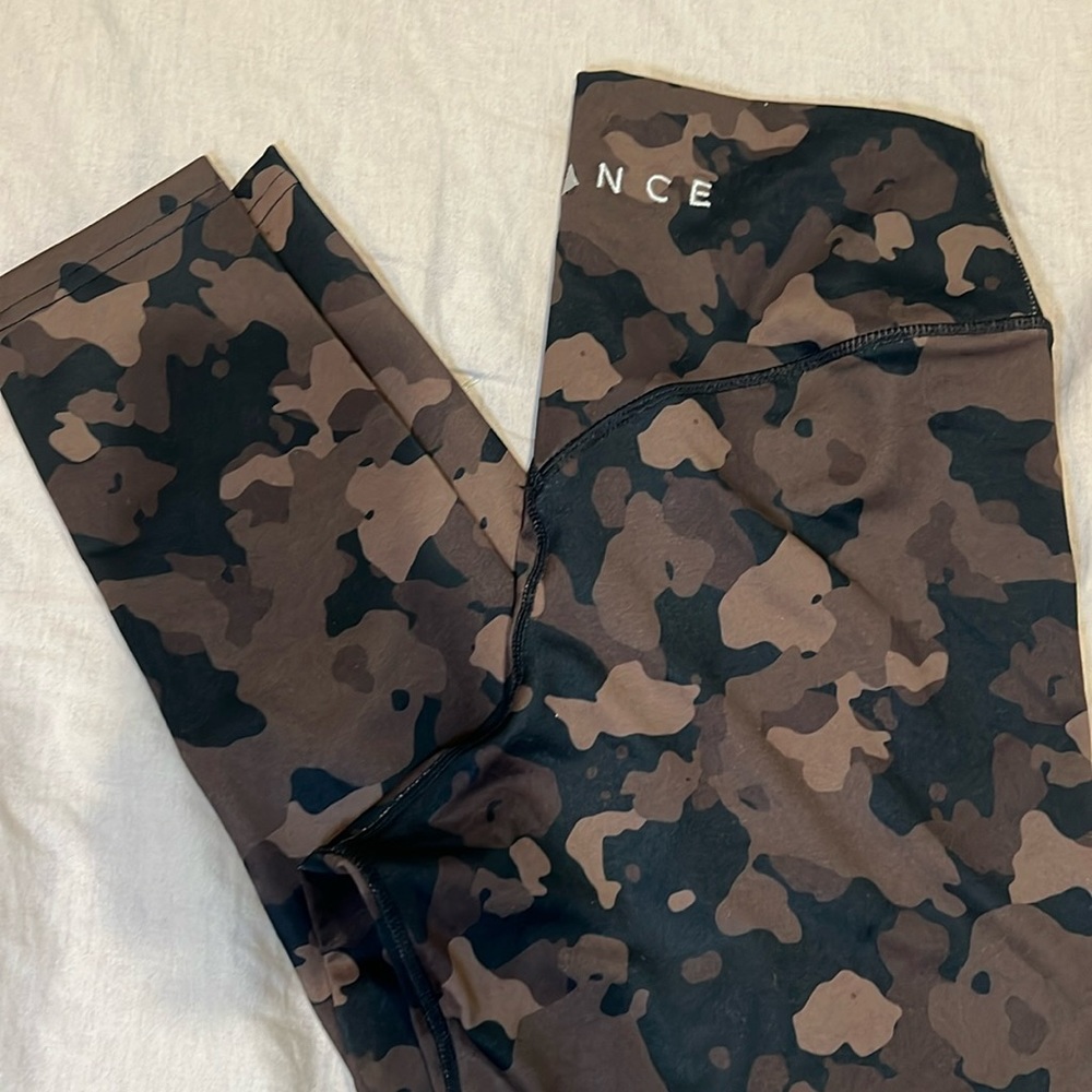 Athletic leggings brand Balance Athletica